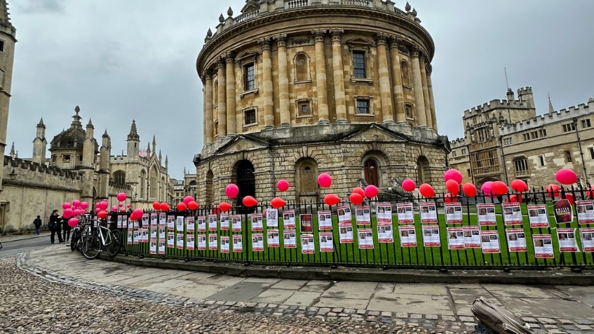 A display for the return of hostages at Oxford University | Photo: Yael Ziv