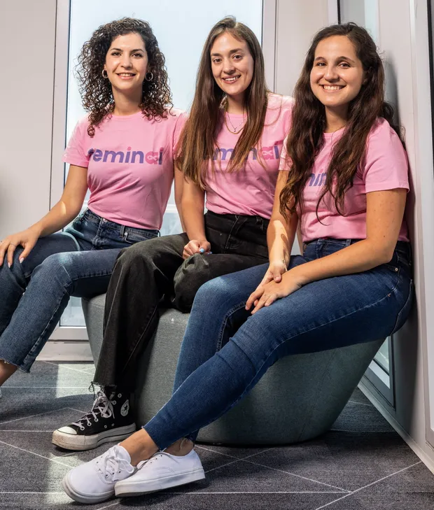 Feminai